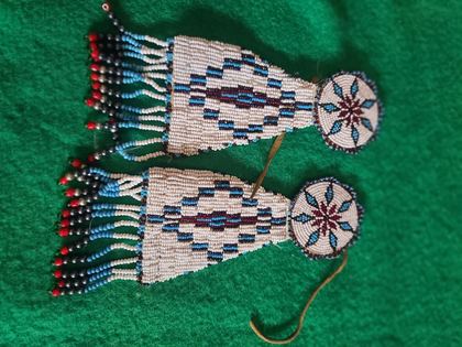 Matched pair of beaded rosette-and-tab hair drops (oversized earrings), plate 112