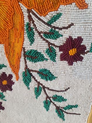 Large Plateau contour-beaded floral flat bag, orange lily and maple-leaf design, plate 31